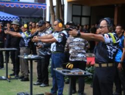 Peringati HUT Bhayangkara ke 78, Polda Jatim Gelar Lomba Menembak Kapolda Cup