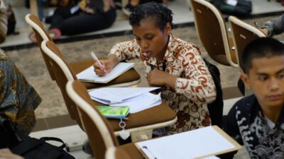 Lin, Putri Suku Oburauw Papua Barat yang ingin Mengabdi Lewat Polri