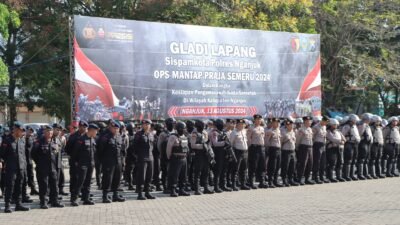 Gelar Simulasi Sispam Kota, Polres Nganjuk Tunjukkan Kesiapannya dalam Netralisir Masalah yang Timbul dalam Tahapan Pilkada 2024