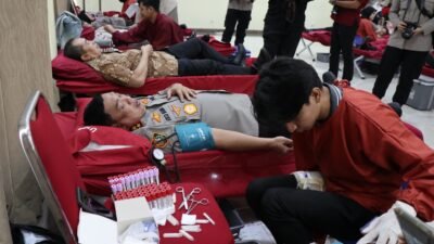 Rangkaian HUT Polwan ke-76 Diperingati Dengan Donor Darah