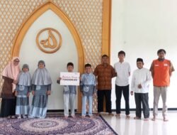 Rumah Zakat Salurkan Santunan Pendidikan untuk Siswa YPIT Mutiara Hati Malang