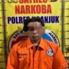 Polres Nganjuk Ungkap Peredaran Pil Dobel L di Payaman, Dua Tersangka Diamankan