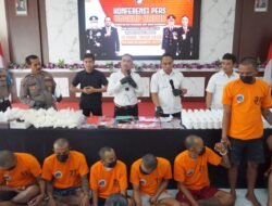 Polres Mojokerto Kota Amankan 7 Tersangka Narkoba, Sita Ratusan Ribu Butir Pil LL dan 67,89 gr Sabu