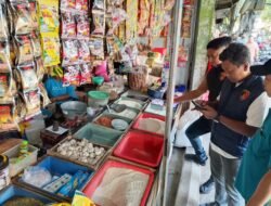 Sidak Pasar Satgas Pangan Polres Nganjuk Pastikan Ketersediaan Bapokting Aman Jelang Idul Fitri