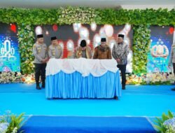 Kunjungi Buntet Pesantren Cirebon, Kapolri Silaturahmi ke Dewan Sepuh hingga Resmikan Pondok