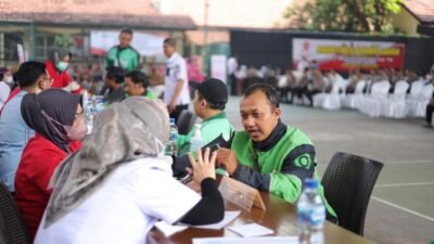 Polres Kediri Gelar Bakti Sosial Donor Darah dan Pengobatan Gratis