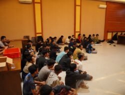 Polres Kediri mengamankan sedikitnya 123 orang yang diduga terlibat aksi anarkis saat unjuk rasa di wilayah Kabupaten Kediri