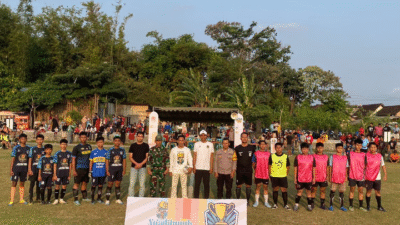 Legenda Pemain Timnas dan Juga Persik Kediri Membuka Acara Kades Cup U-16 Desa Ngadiluwih