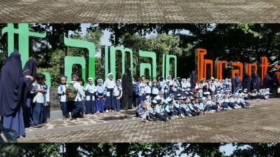 Puncak Tema Tanaman” D meriahkan DKLH Kota Kediri dan PG TK Plus Imam Muslim di Taman Brantas