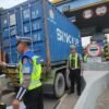 Ditlantas Polda Jatim Tertibkan Penggunaan Lajur Jalan Tol