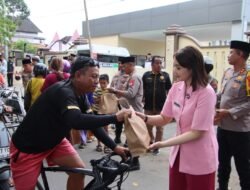 Sinergi di Bulan Ramadhan Polres Sumenep Bersama Lintas Instasi Berbagi Takjil