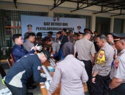 Wujudkan Zero Narkoba Polres Jember Test Urine Mendadak Bagi Para Perwira