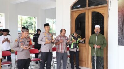Bantuan Sumur Bor Polres Kediri Disambut Antusias Warga Gurah
